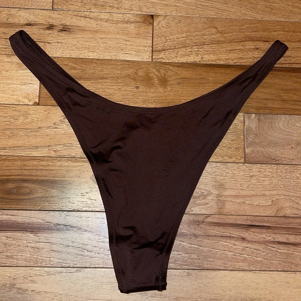 Skims cocoa bikini bottom